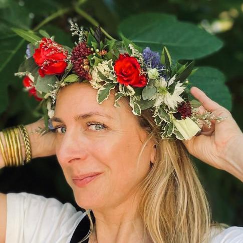 COURONNE DE TÊTE EN FLEURS FRAÎCHES