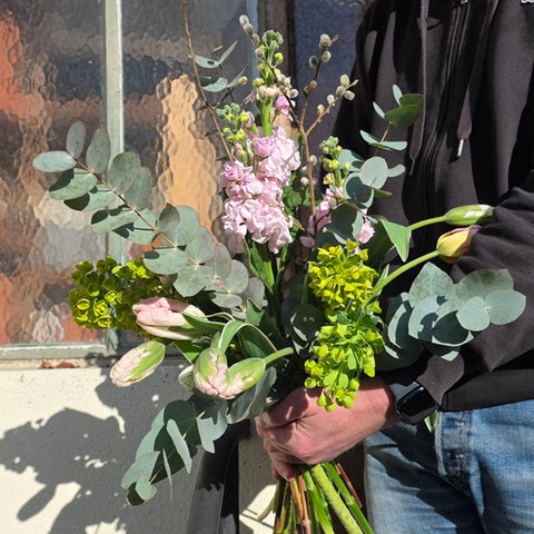 BOUQUET DU MOIS DE MARS : FLOW