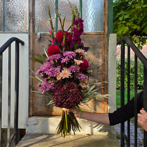 BOUQUET PLAT - GERBE À MAIN