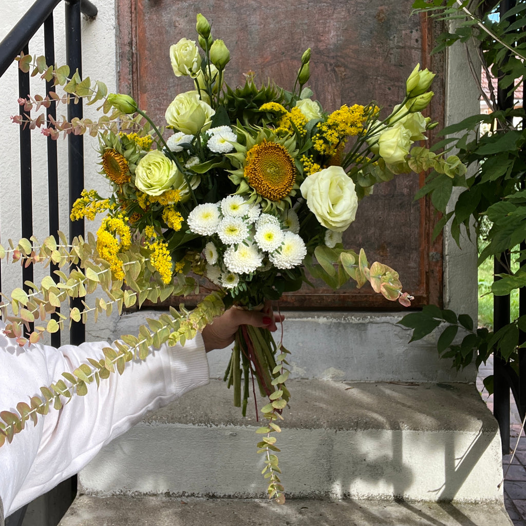 BOUQUET SURPRISE