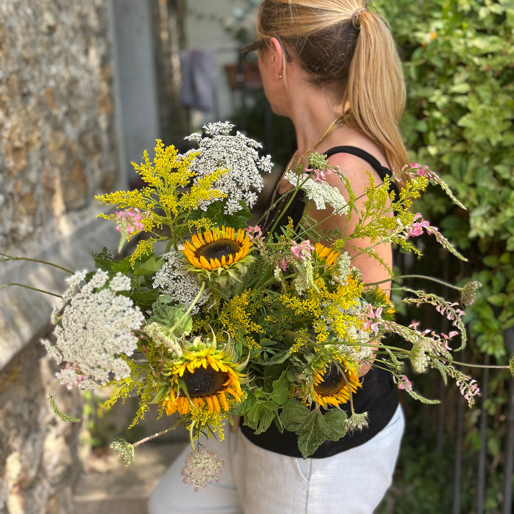 BOUQUET DU MOIS DE JUILLET : CONTER FLEURETTES