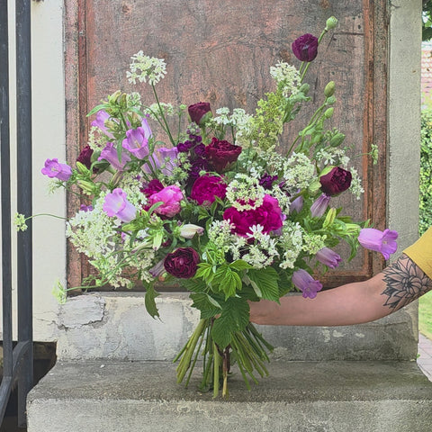BOUQUET SURPRISE